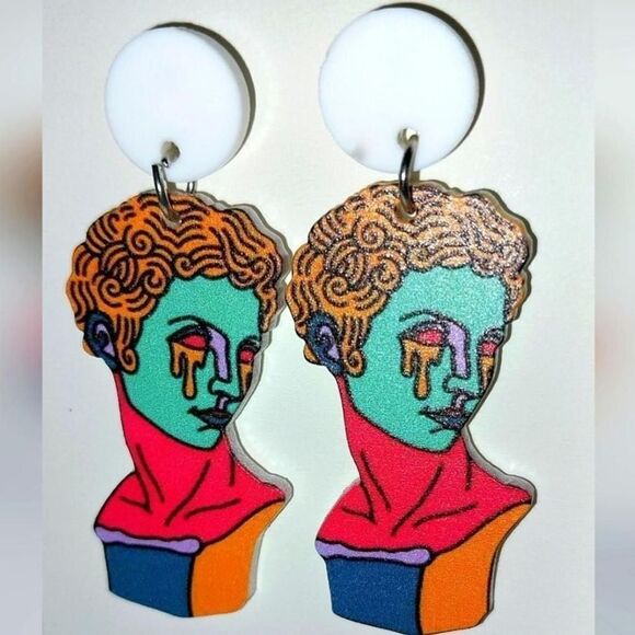 retro colorful ladies statue earrings - Picture 4 of 4